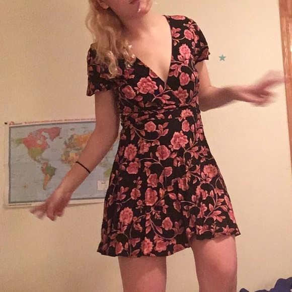 Forever 21 Dresses Pink And Black Floral Wrap Dress Poshmark